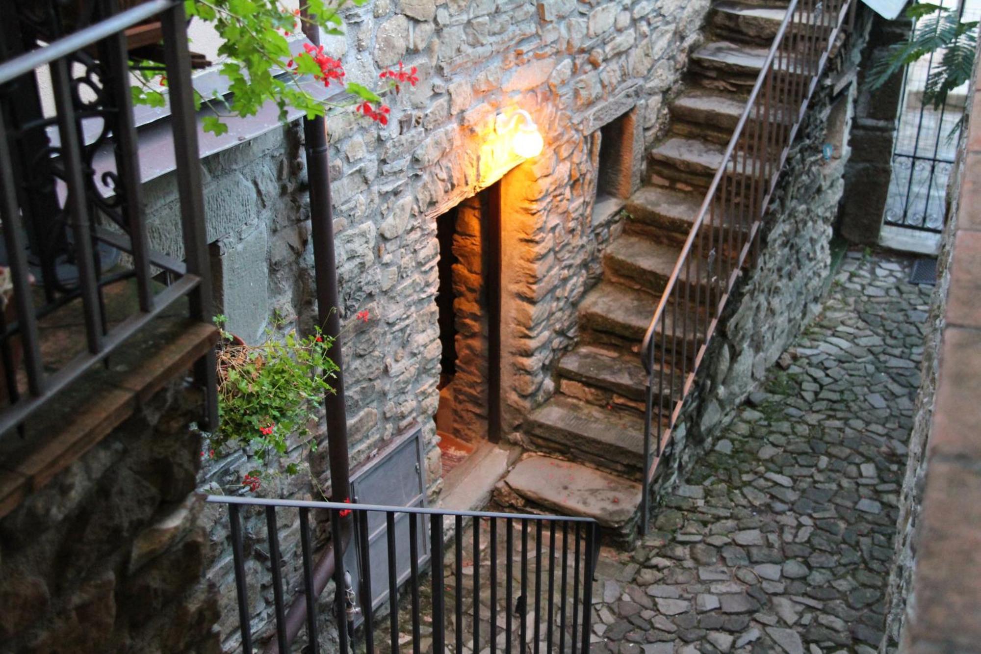 Agriturismo Saudon Mulazzo エクステリア 写真