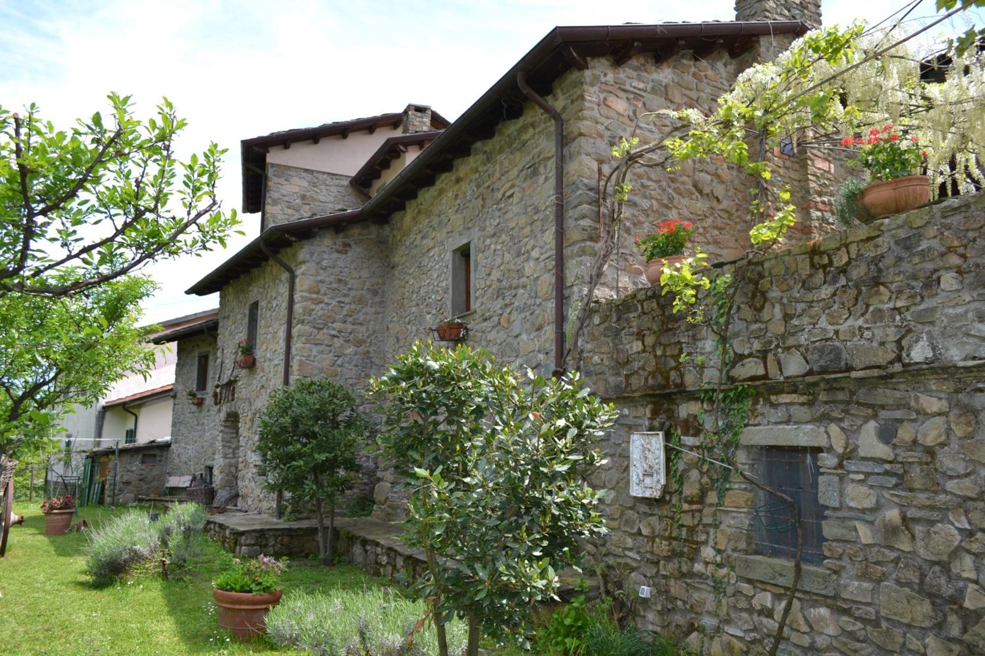 Agriturismo Saudon Mulazzo エクステリア 写真